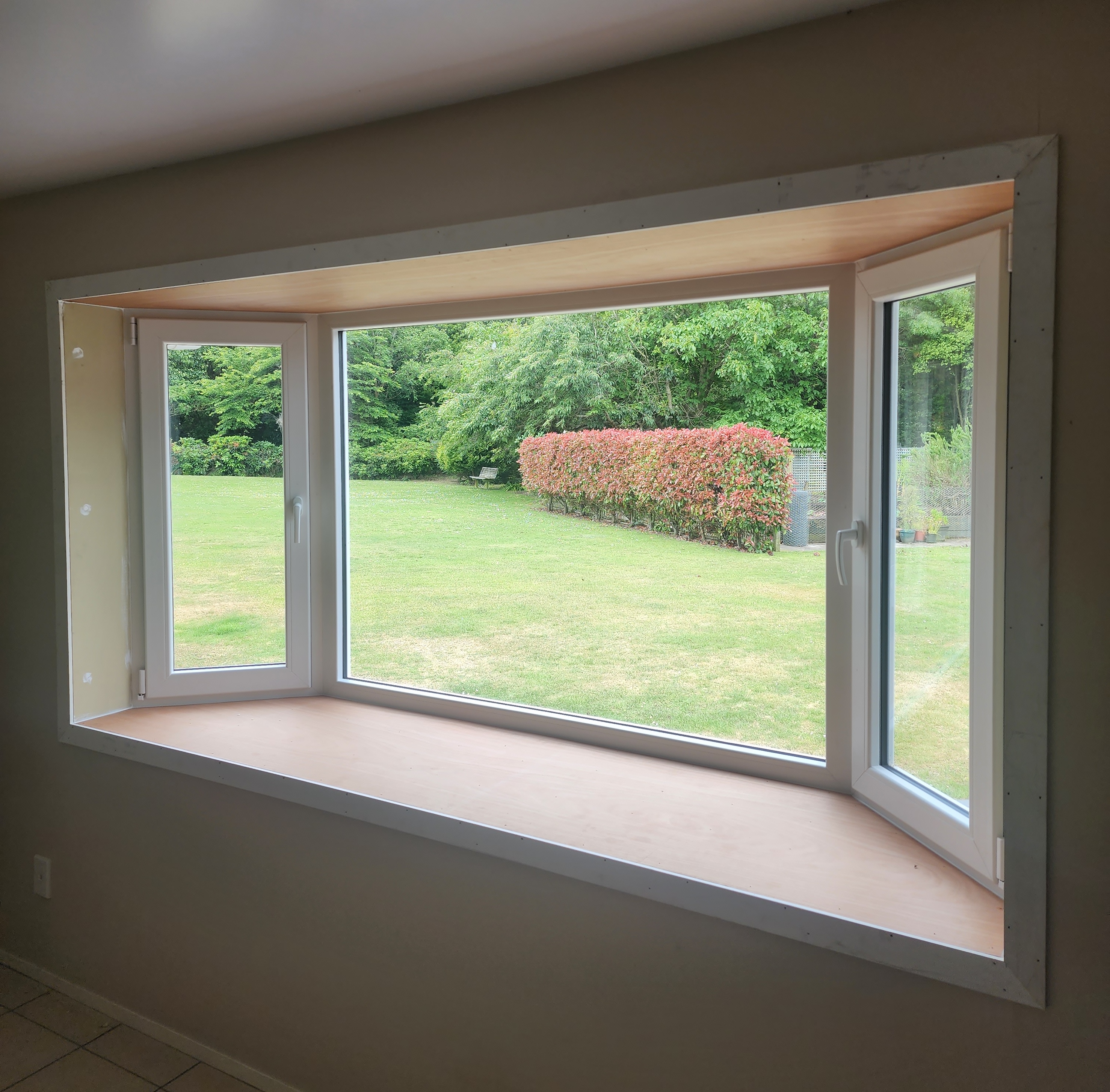 InstallMe Ltd installation team