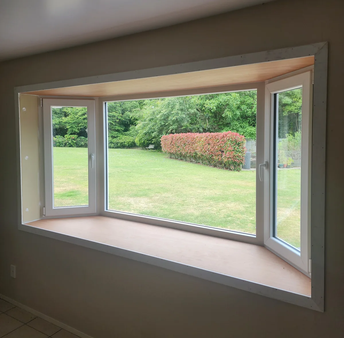 InstallMe Ltd installation team